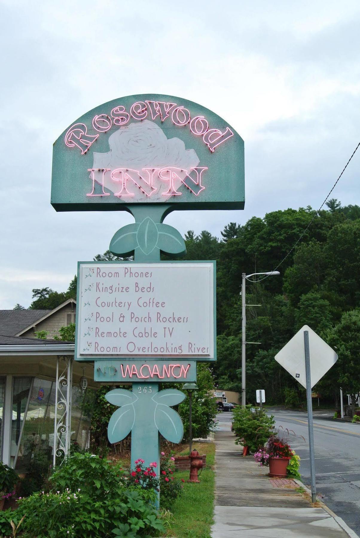 Rosewood Inn Bryson City Exterior photo